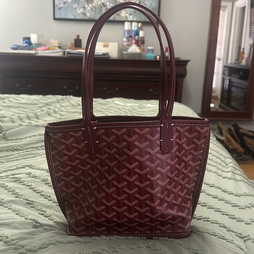 Small tote bag
